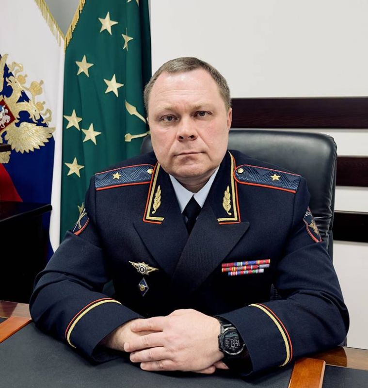 Поздравление министра внутренних дел Олега Безсмельницына с Международным женским днём!