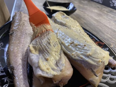 Рецепт минтая по-новому: как превратить обычную рыбу в кулинарный шедевр