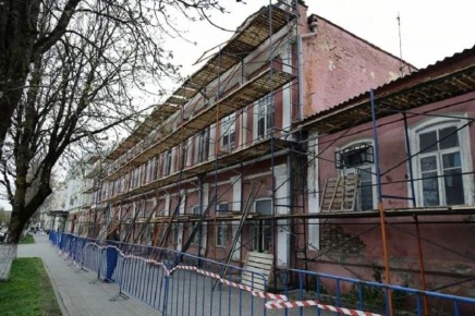 В столице Адыгеи активно ведётся работа, направленная одновременно на сохранение исторического облика и комплексное благоустройство Майкопа