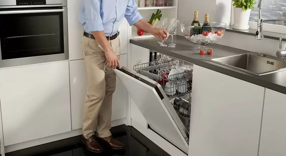 Как уровень шума посудомоечной машины влияет на комфорт в дому