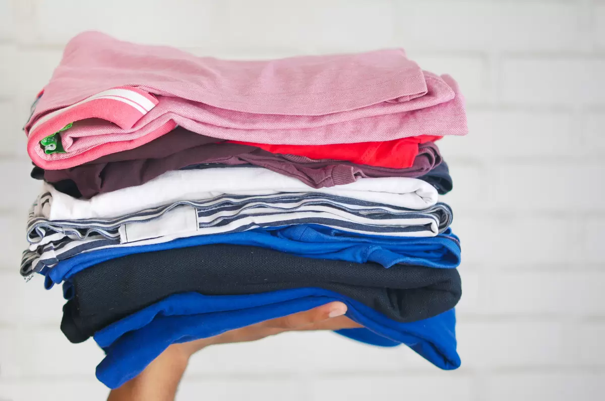 Правила совместной стирки: белые против цветных вещей