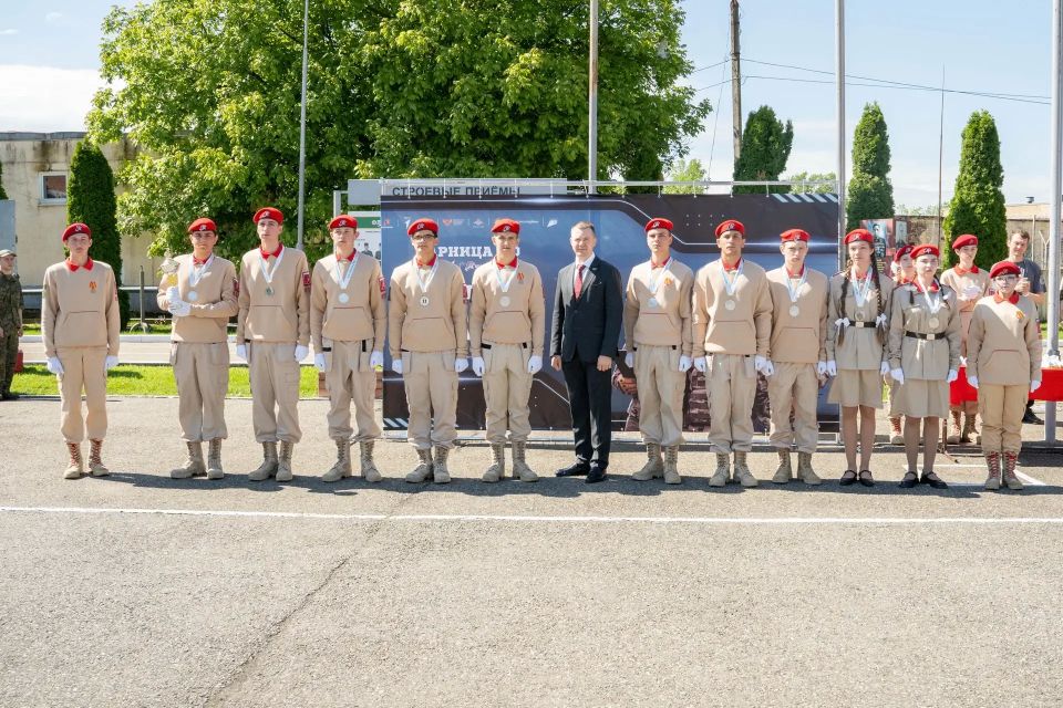Майкопские команды стали призерами регионального этапа «Зарницы 2.0» Майкопские команды стали призерами регионального этапа «Зарницы 2.0»