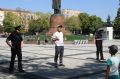 На главной площади Майкопа полицейские провели для детей зарядку