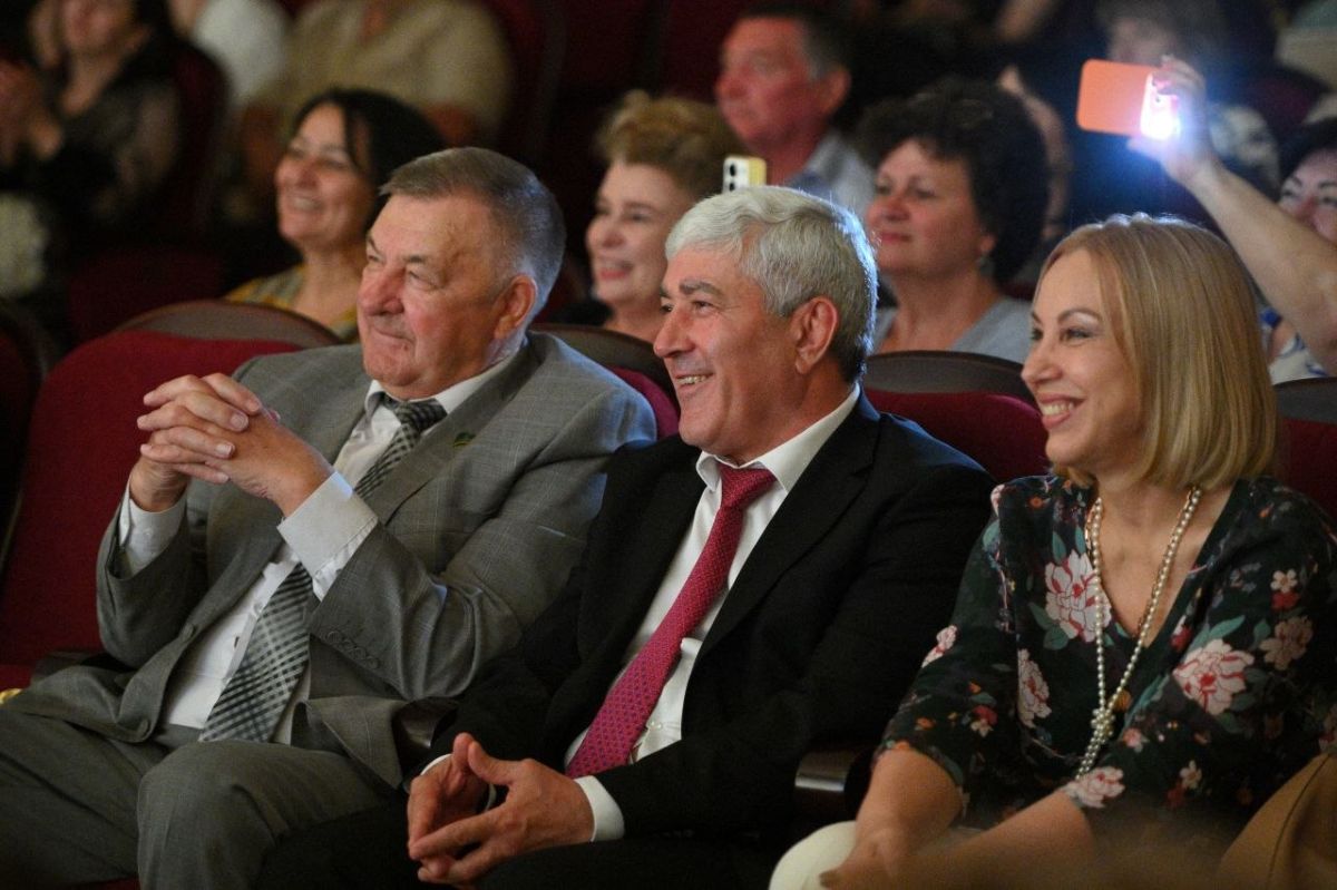 Медалей «За любовь и верность» удостоены 42 семьи Адыгеи в 2026 году Медалей «За любовь и верность» удостоены 42 семьи Адыгеи в 2026 году