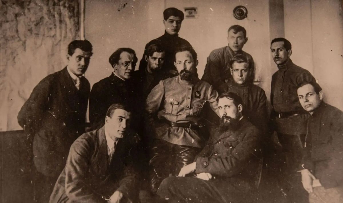 ФСБ России опубликовала неизвестные материалы к 100-летию со дня смерти Феликса Дзержинского ФСБ России опубликовала неизвестные материалы к 100-летию со дня смерти Феликса Дзержинского