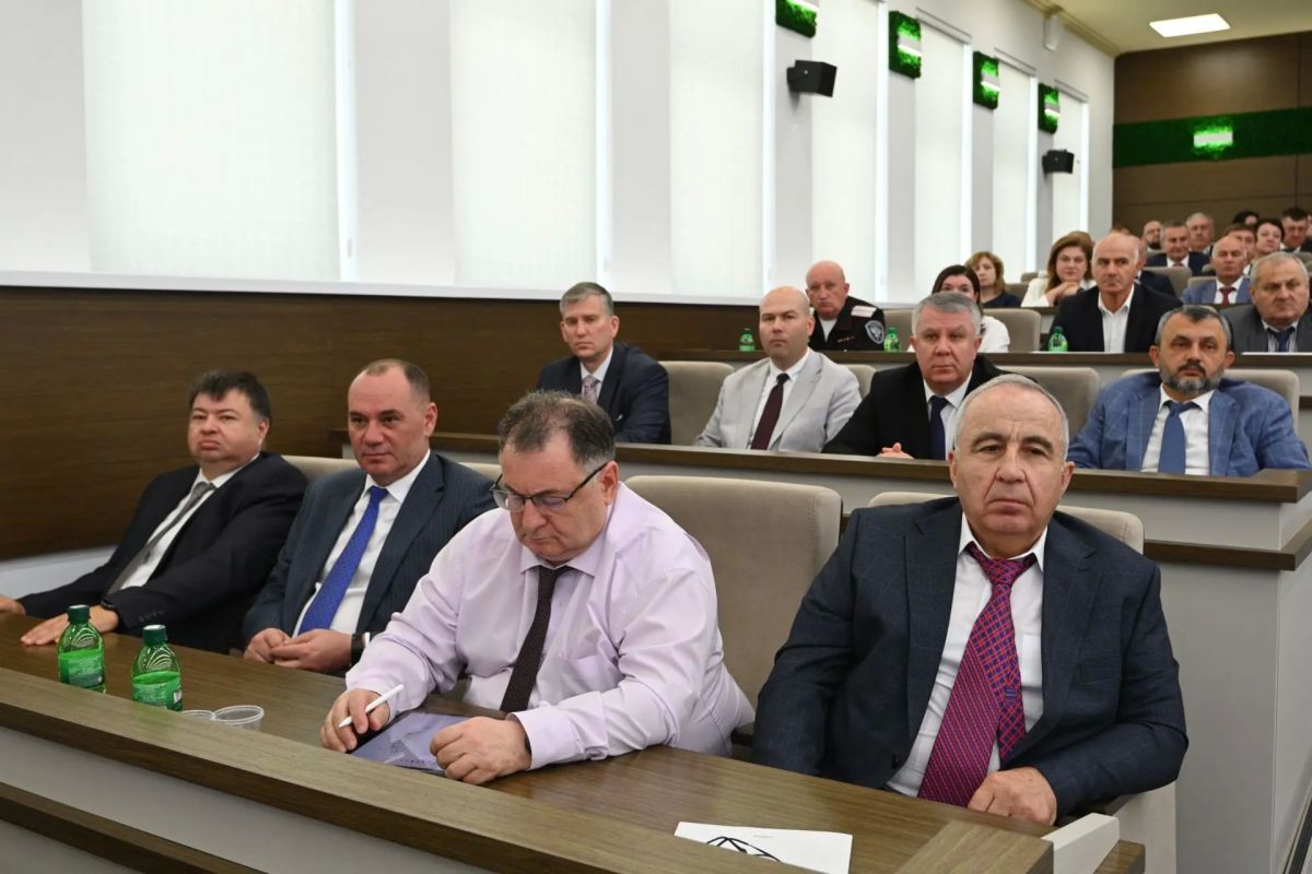 Более 11 млрд рублей будет направлено на реализацию нацпроектов в Адыгее в 2026 году Более 11 млрд рублей будет направлено на реализацию нацпроектов в Адыгее в 2026 году