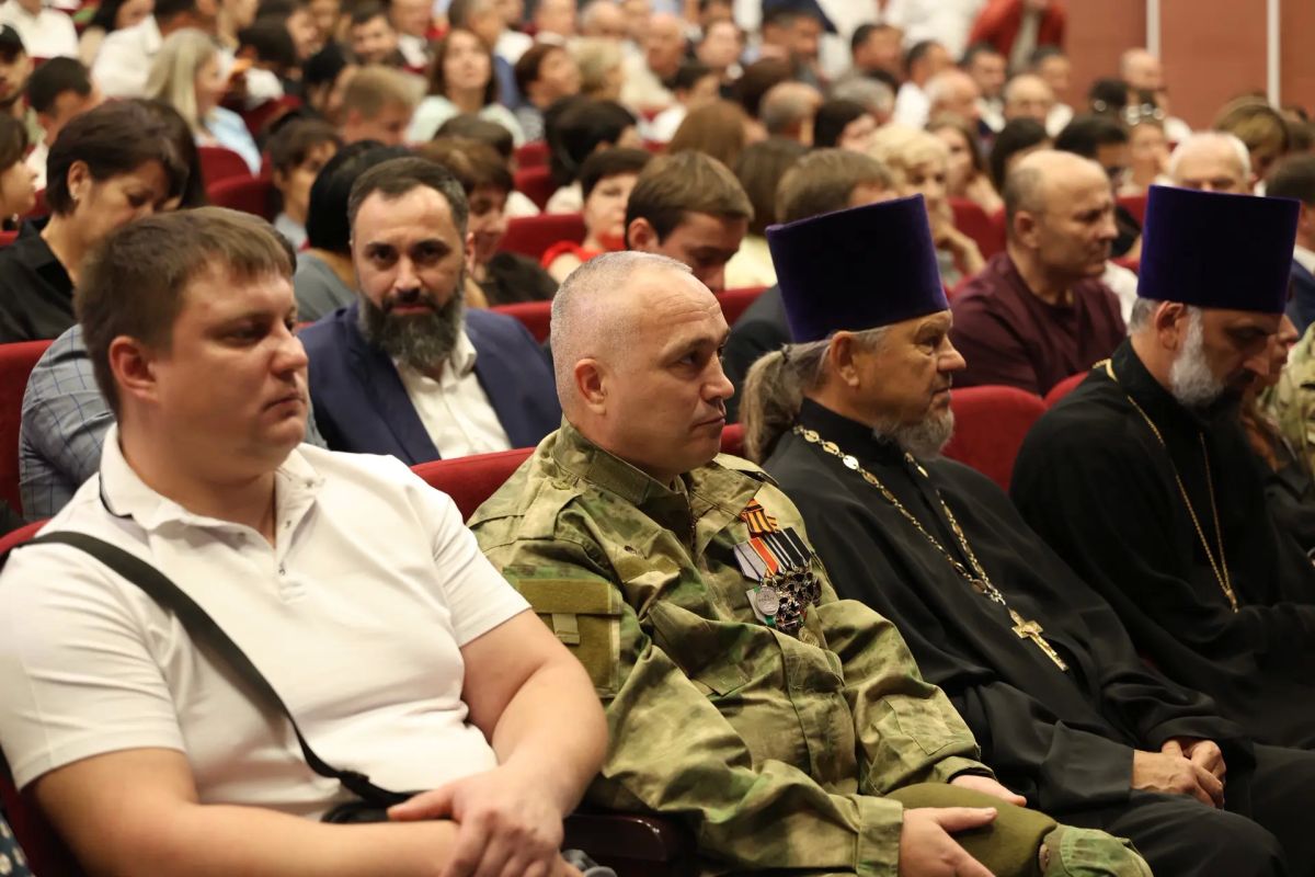 Мурат Кумпилов: Тахтамукайский район – одна из наиболее динамично развивающихся территорий Адыгеи Мурат Кумпилов: Тахтамукайский район – одна из наиболее динамично развивающихся территорий Адыгеи