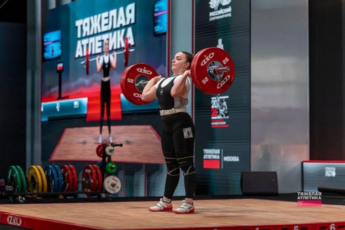 Пять медалей завоевали штангисты из Адыгеи на чемпионате России по тяжелой атлетике Пять медалей завоевали штангисты из Адыгеи на чемпионате России по тяжелой атлетике