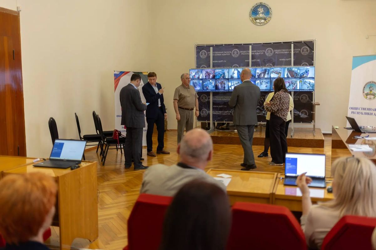 Мурат Кумпилов: С 18 по 20 сентября жители республики голосуют на выборах депутатов Государственной Думы России и Государственного Совета – Хасэ Адыгеи Мурат Кумпилов: С 18 по 20 сентября жители республики голосуют на выборах депутатов Государственной Думы России и Государственного Совета – Хасэ Адыгеи