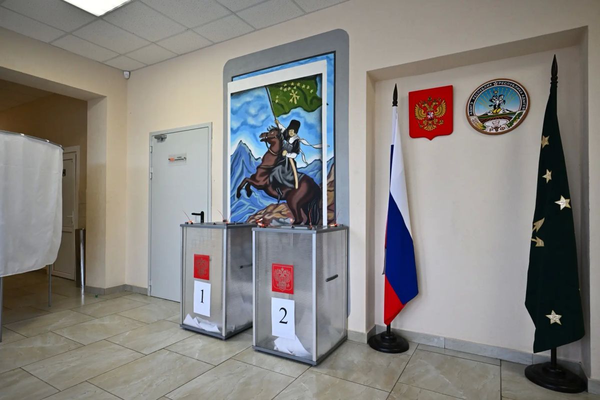 Мурат Кумпилов: Начался второй день голосования на выборах в Государственную Думу Российской Федерации и Государственный Совет – Хасэ Республики Адыгея Мурат Кумпилов: Начался второй день голосования на выборах в Государственную Думу Российской Федерации и Государственный Совет – Хасэ Республики Адыгея