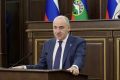 Глава Адыгеи поздравил Рашида Темрезова с переизбранием на должность главы КЧР