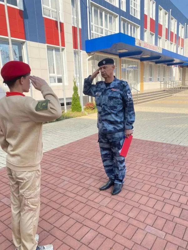 Юнармейцы Адыгеи впервые сдают «Юнармейский норматив» Юнармейцы Адыгеи впервые сдают «Юнармейский норматив»