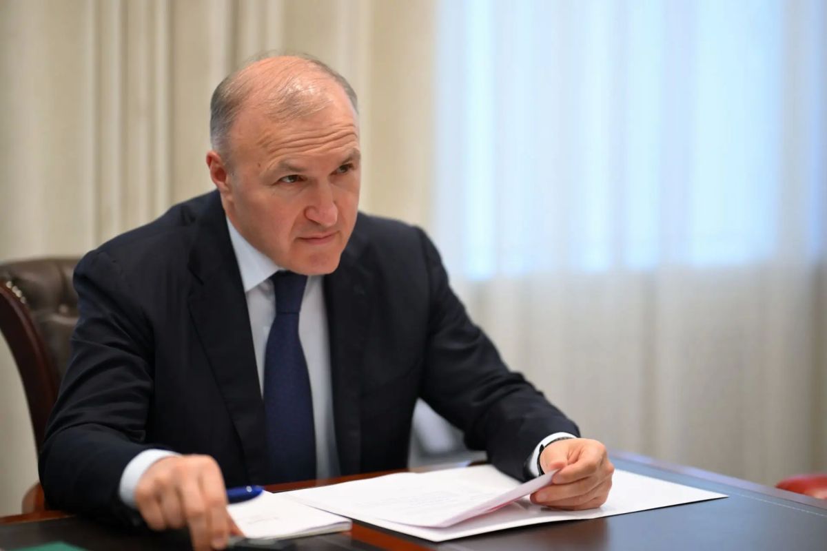 Глава Адыгеи обозначил приоритетные задачи новому Уполномоченному по правам ребенка в РА Глава Адыгеи обозначил приоритетные задачи новому Уполномоченному по правам ребенка в РА