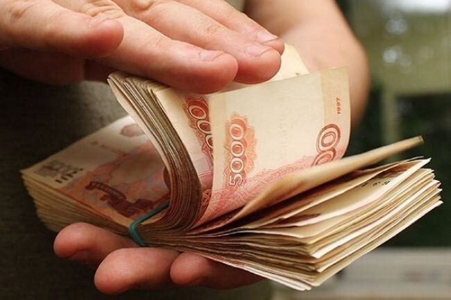 Куда инвестировать накопления: альтернативы банковским вкладам в 2025 году