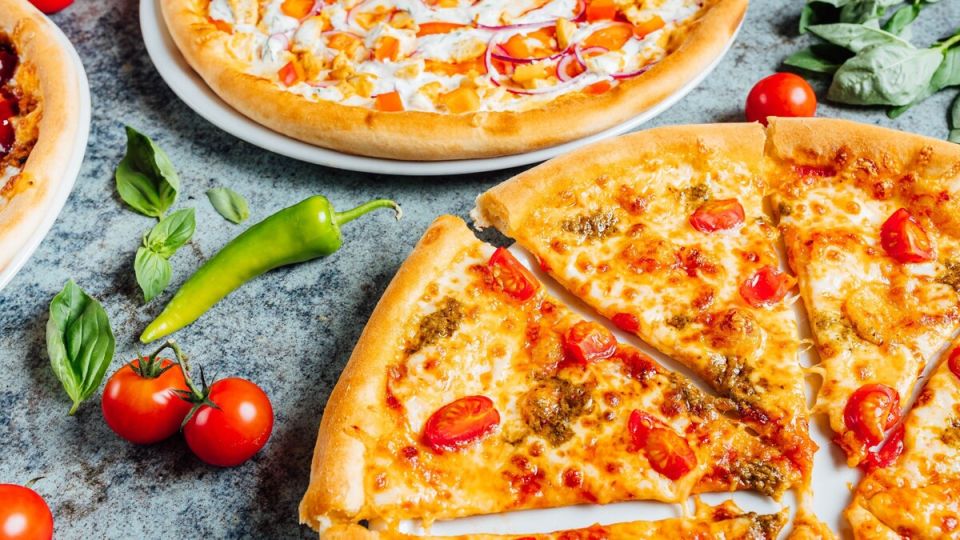 Приготовьте пиццу по-гавайски: всего один ингредиент превратит ее в кулинарный изыск