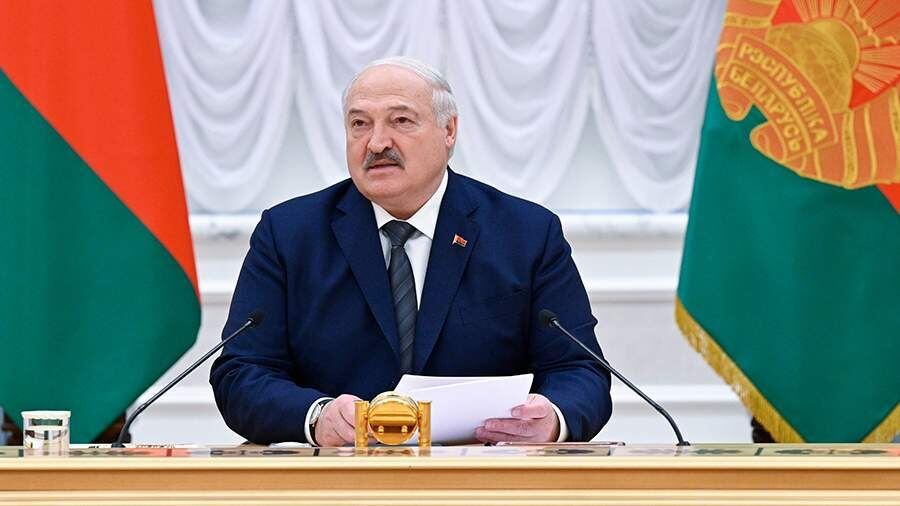 Лукашенко утвердил изменения в соглашении о свободе передвижения с Россией