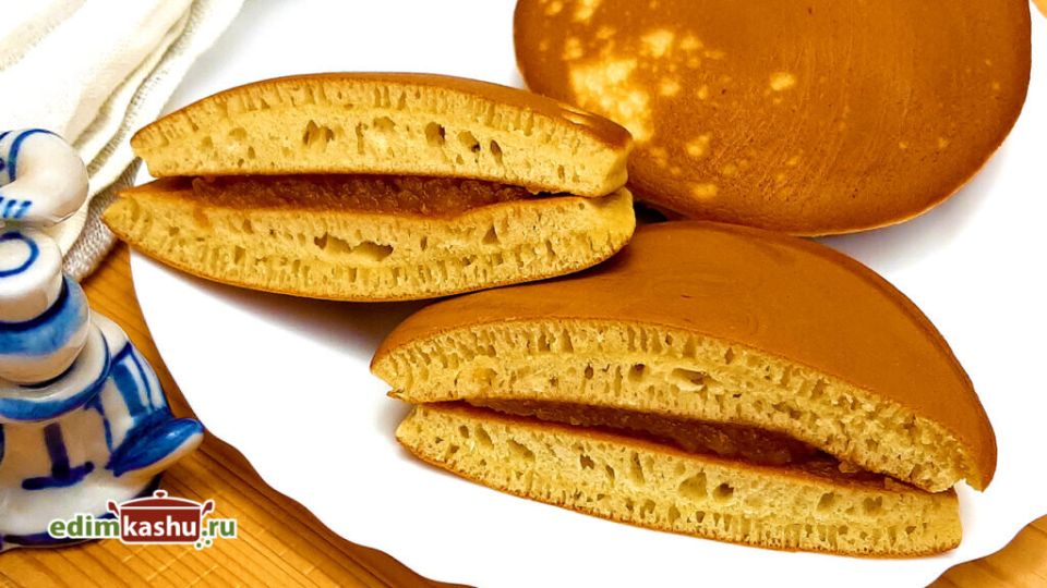 Приготовьте идеальные японские доротяки: пошаговый рецепт блинов с начинкой