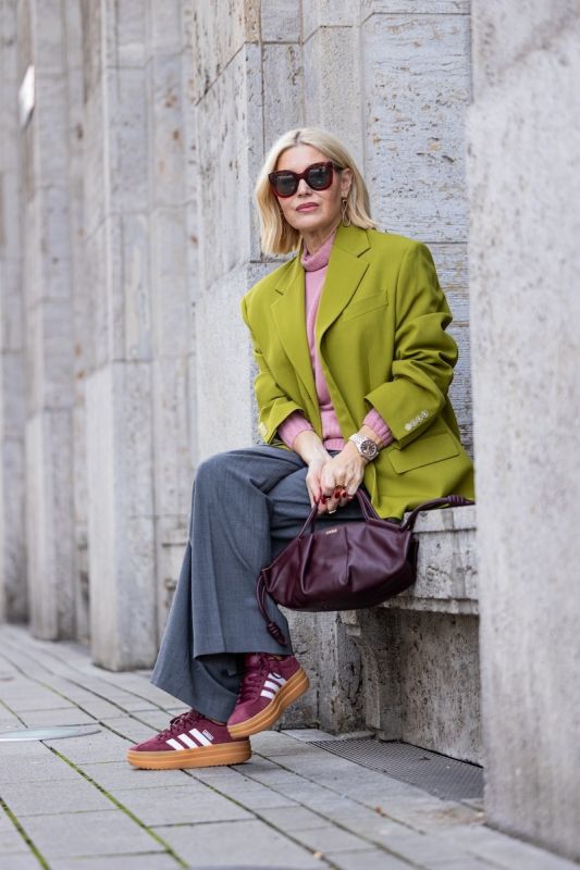 Смелый стиль без границ: мода для женщин за 50