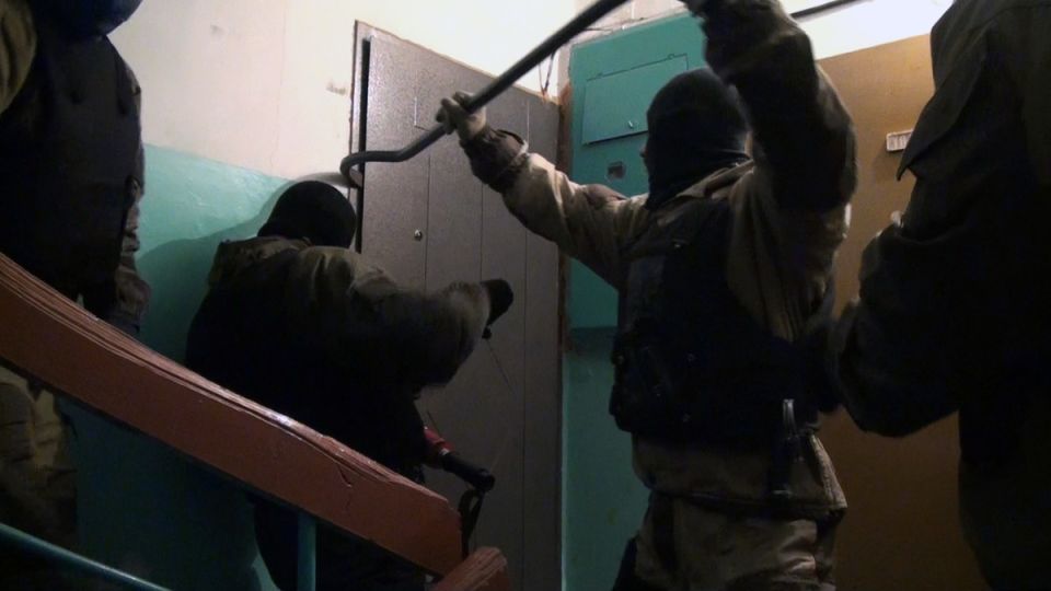 ����� � ��� ����� ������ ������������ �����: ������ � �������� ������� ��������������� �����������